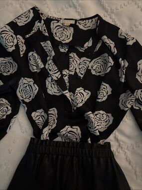 Black and White Rose Print Blouse - Women's Classic Floral Top